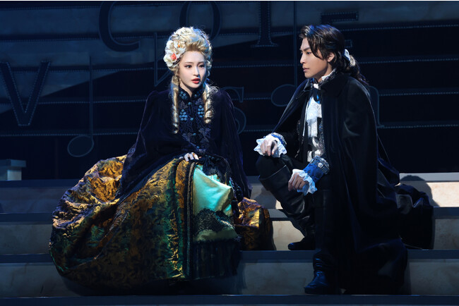 写真提供:東宝演劇部 写真提供:東宝演劇部