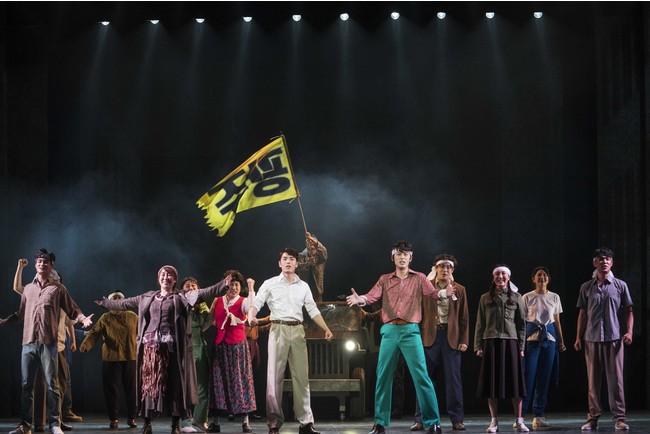 (C)LIVE Corporation All right Reserved (C)LIVE Corporation All right Reserved