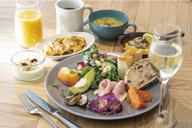 ▲フリーフローのプロセッコで乾杯! イタリアンブレックファスト ▲フリーフローのプロセッコで乾杯! イタリアンブレックファスト