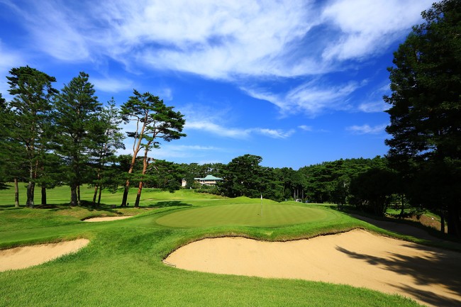 トップトレーサー レンジ バーチャルゴルフに日本のコースが初登場 お近くの練習場で名門 鳴尾ゴルフ 倶楽部をラウンド Gdo ジーディーオー のプレスリリース