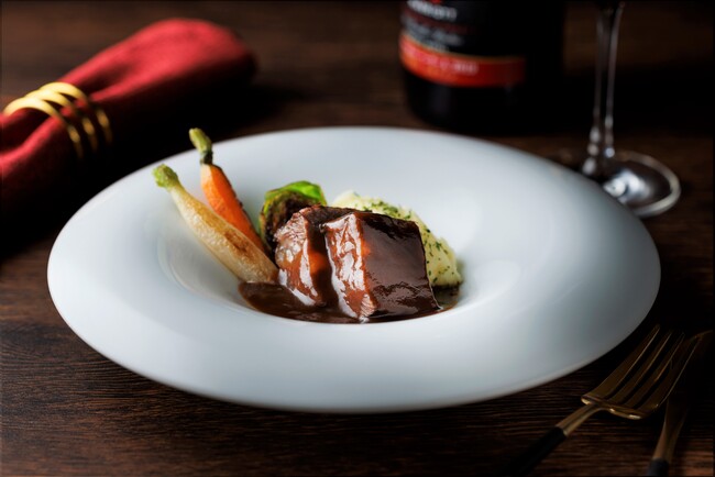 国産牛頬肉の赤ワイン煮込み(イメージ) 国産牛頬肉の赤ワイン煮込み(イメージ)