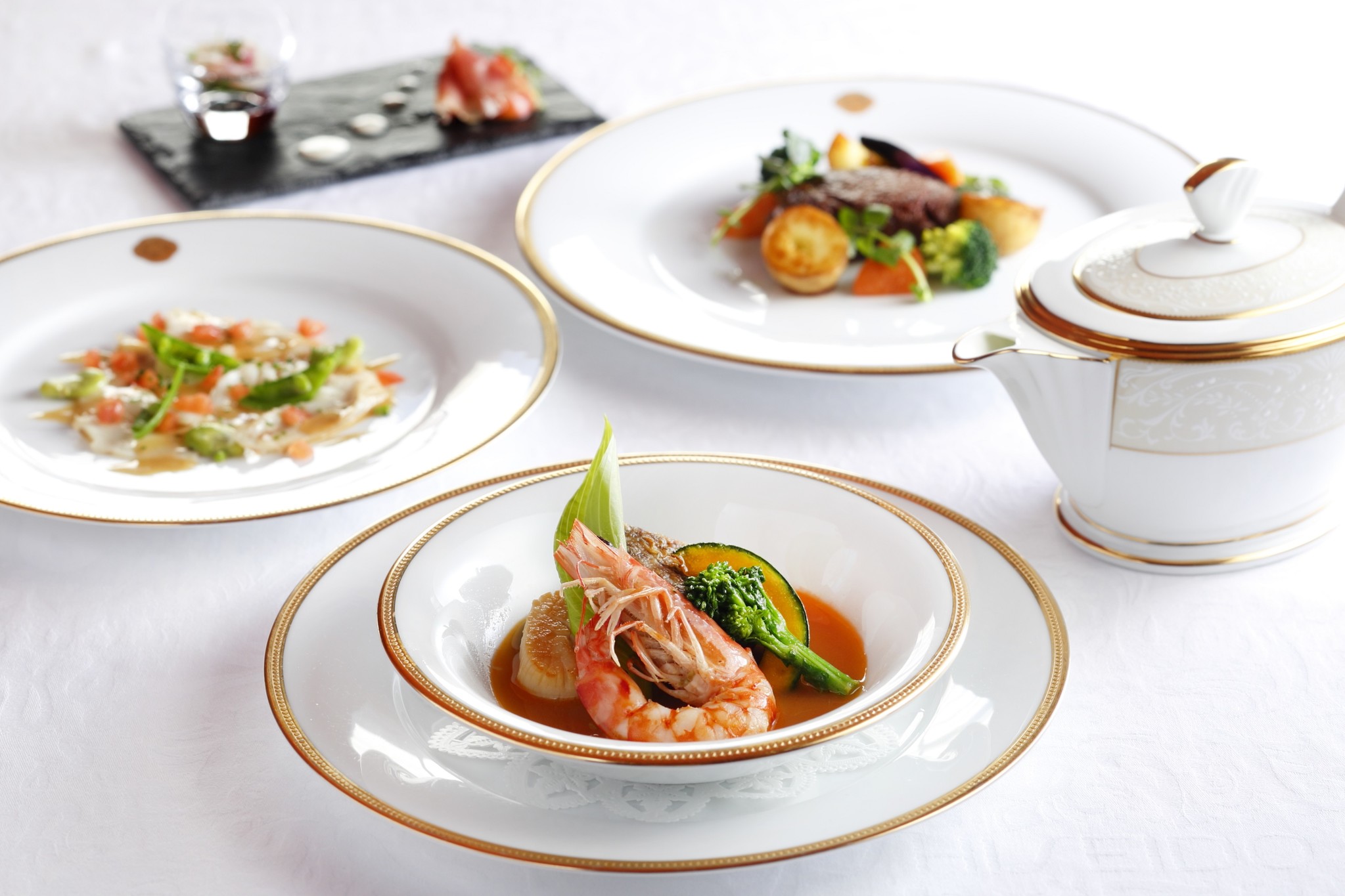 資生堂パーラー 銀座本店に スープ ド ポワソン を楽しめる シェフのお薦めコース が登場 株式会社 資生堂パーラーのプレスリリース