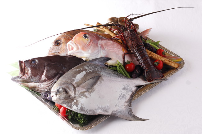 シェフ厳選の旬の魚を目の前で選ぶ楽しみ！銀座本店レストラン「お薦め魚介フェア」 - PR TIMES