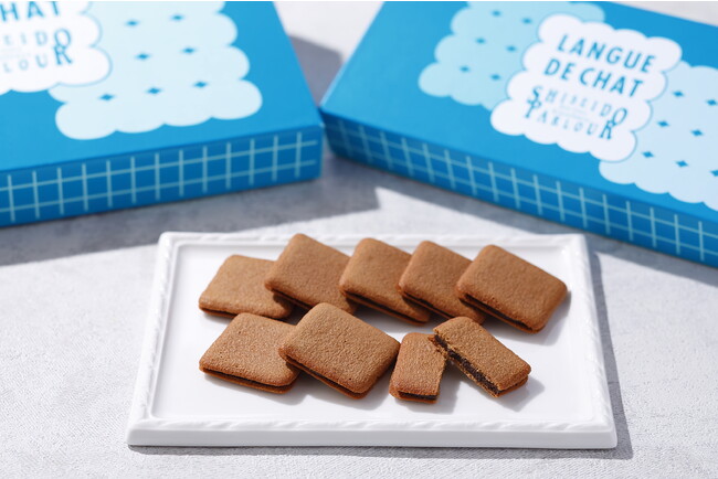 爽やかなブルーのパッケージでお届けします。