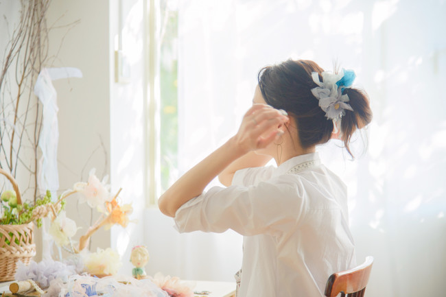 サステイナブルを考える 咲き編みアーティストchikoが後ろ姿美人な服プロジェクトを開始 品川経済新聞