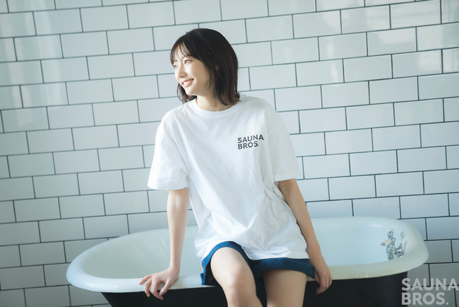 SAUNA BROS.ロゴTシャツ（白）