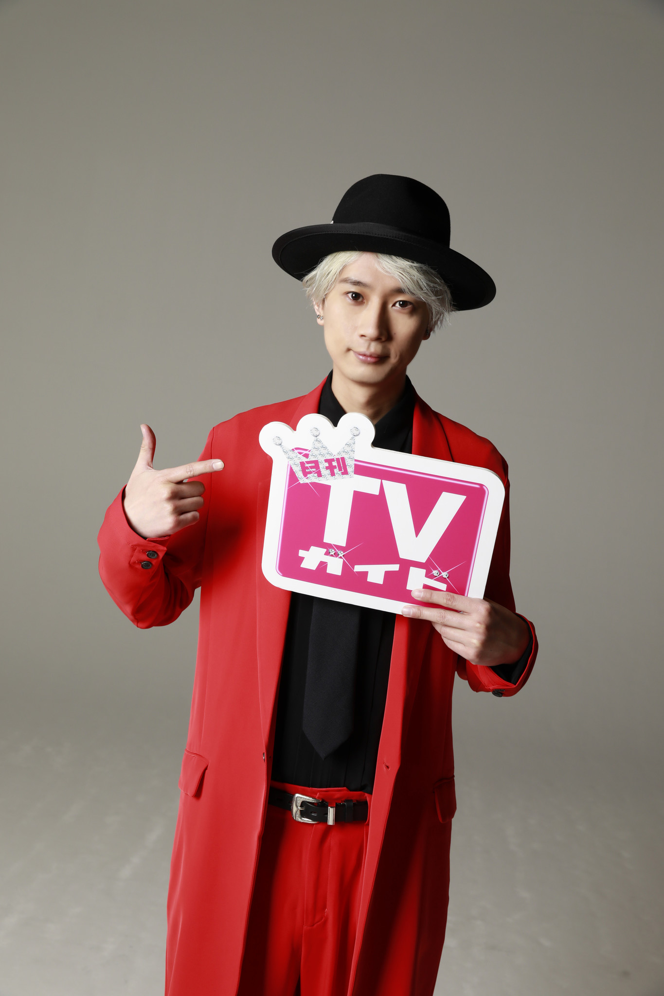 人気声優・江口拓也の生写真が「月刊TVガイド5月号」の購入者特典に決定！ クール＆セクシーな姿をとらえた絵柄を一挙公開｜株式会社東京ニュース