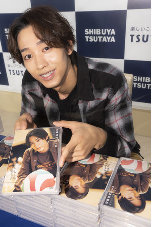 近藤頌利DVD「軌跡 The Documentary」(東京ニュース通信社刊) 近藤頌利DVD「軌跡 The Documentary」(東京ニュース通信社刊)