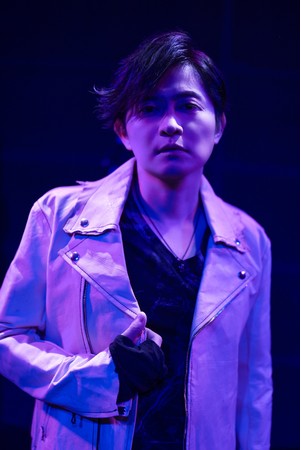 人気声優 下野紘のアーティスト活動の軌跡をまとめた決定版 下野紘アーティストbook 仮 がアーティストデビュー記念日に発売 時事ドットコム