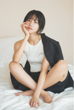 「B.L.T.2023年12月号」ローソンエンタテインメント購入者特典ポストカード【土生瑞穂（櫻坂46）】