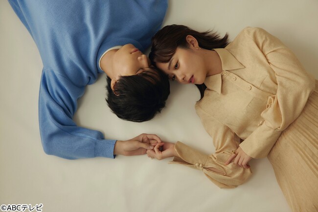「たとえあなたを忘れても」公式メモリアルブック(東京ニュース通信社刊) 「たとえあなたを忘れても」公式メモリアルブック(東京ニュース通信社刊)