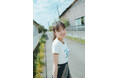 「B.L.T.賞」を受賞した乃木坂46・海邉朱莉がソロ初グラビア! 青空が広がる海辺で見せる、未来への灯り。