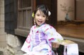 倉田瑛茉が「週刊TVガイド2025年8月29日号」に登場。自身で選んだ水色の浴衣を着て笑顔を魅せるスクエア版瑛茉ちゃんの夏休みカードの絵柄も解禁!