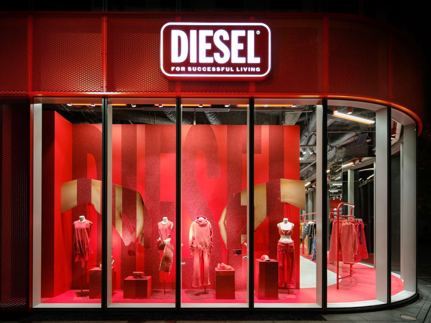 DIESEL GINZA (ディーゼル ギンザ) が2022年10月29日(土) 銀座マロニエ