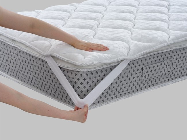 お使いの寝具に載せるだけでマニフレックスの寝心地と 抗ウイルス効果を獲得できます。