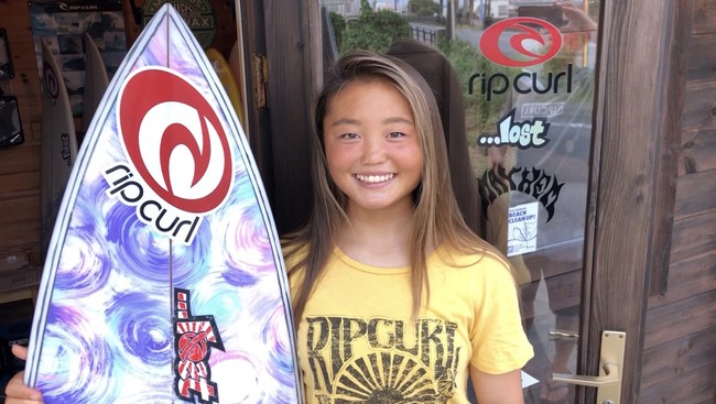 14歳で日本サーフィン界期待の新星 松岡亜音の公式サイトがopen マネジメント契約をライズオブカルチャーズと締結 来年の五輪を狙う日本を代表する 女子サーフアスリート 株式会社rise Of Culturesのプレスリリース