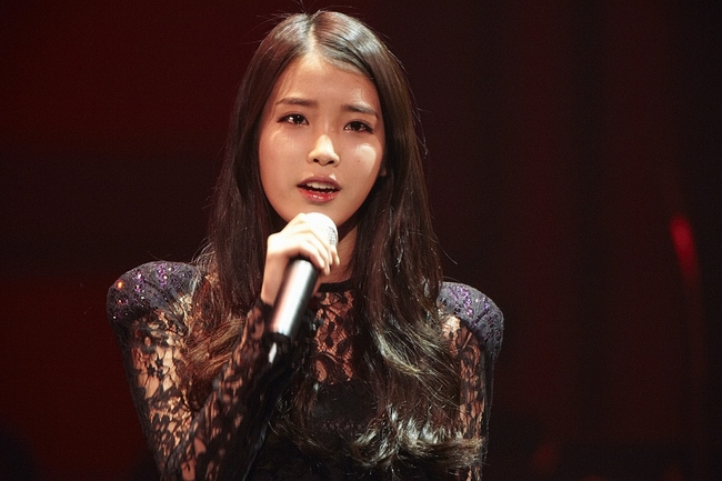 18歳 最強の歌姫 Iu アイユー 日本デビュー シングル Good Day 3 21発売決定 オフィシャルサイトもスタート ユニバーサル ミュージック合同会社のプレスリリース