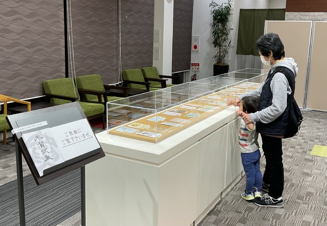 年賀状展　店内の様子