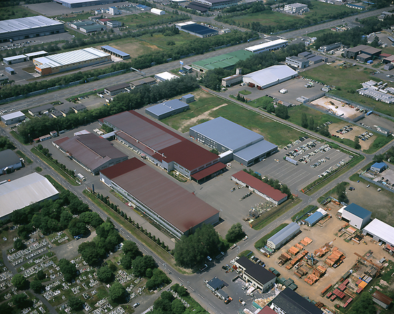 「ＡＰＷ４３０」の生産工場：ＹＫＫ ＡＰ 北海道工場（北海道石狩市新港南）
