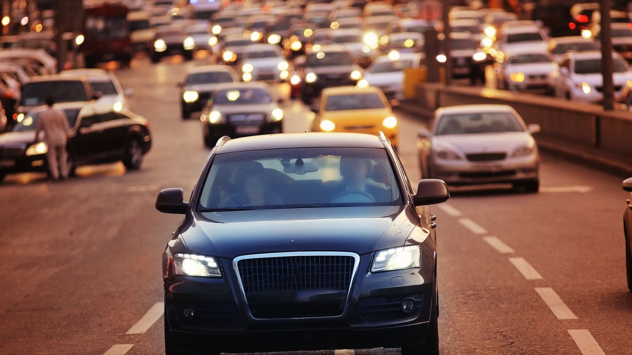 世界の四輪車市場は、2020-2027年の予測期間中に健全なCAGRで成長すると予想される
