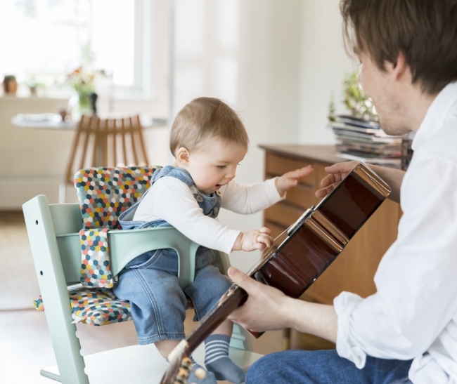 感謝の声続々！ 矢嶋STOKKE トリップトラップ 3点セット チェア本体