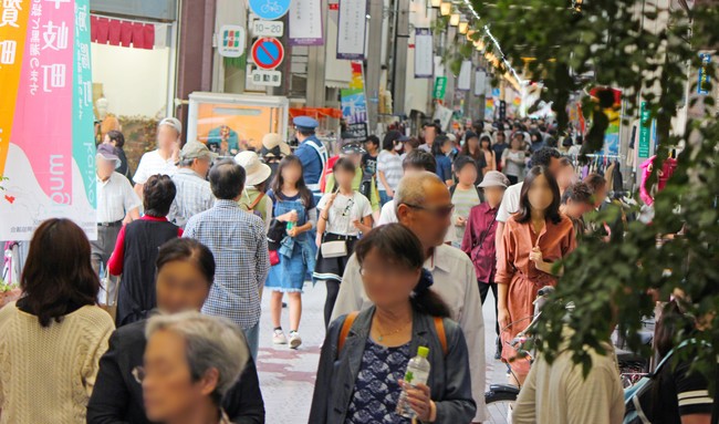 昨年以前の商店街の様子