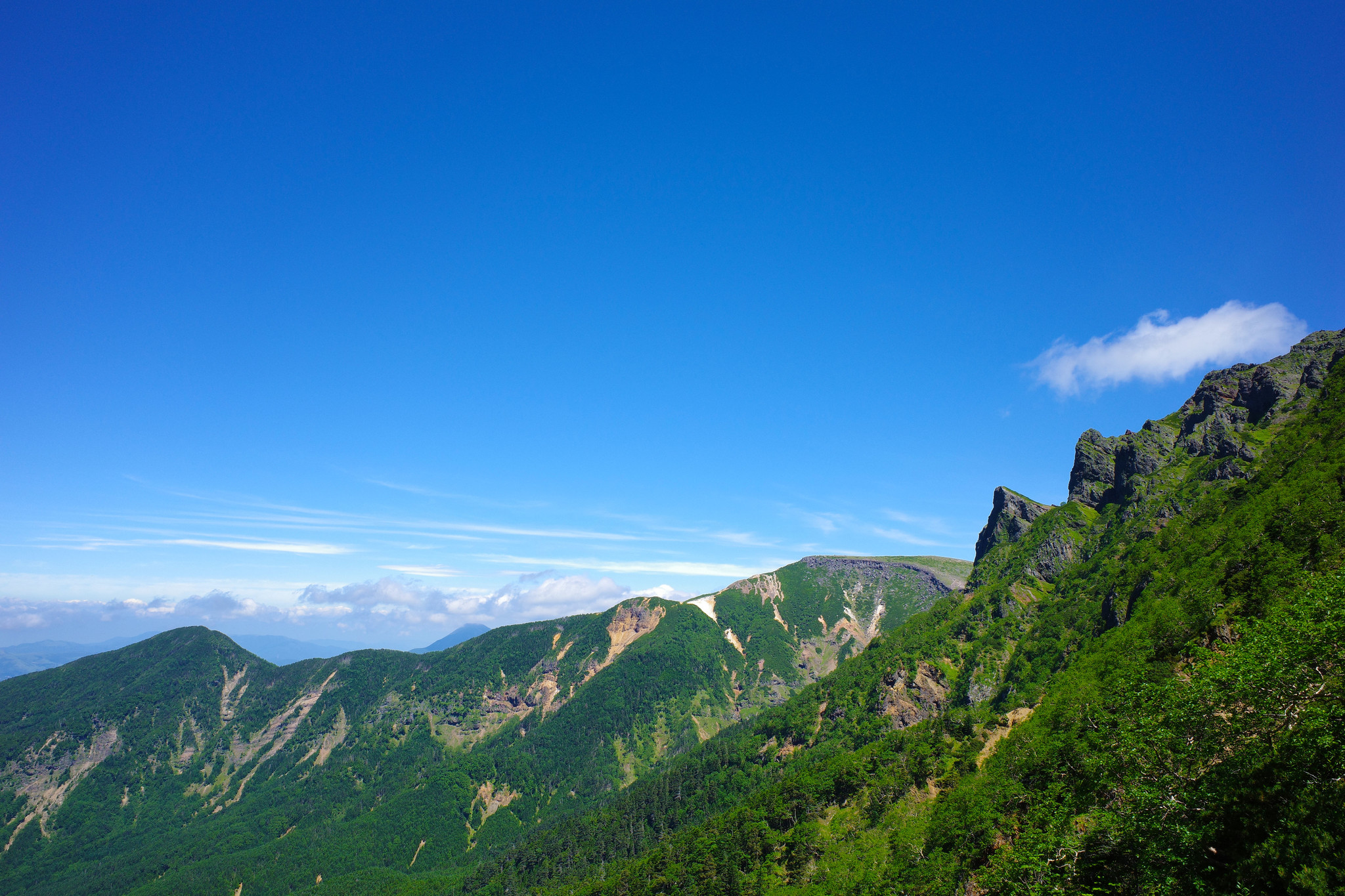 東京銀座の「銀座NAGANO」で地ビールとそれに合うベーコンを味わいながら、長野県茅野市の魅力を知ってもらうイベントとショップを3/13に開催！【八ヶ岳MD（マーチャンダイジング）プロジェクト】