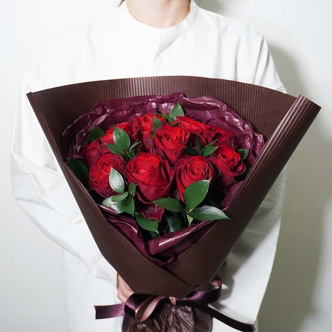 12月12日ダズンローズの日結婚生活に大切な愛のキーワードを12本のバラに込めてパートナーに贈る よいはな Yoihana のプレスリリース