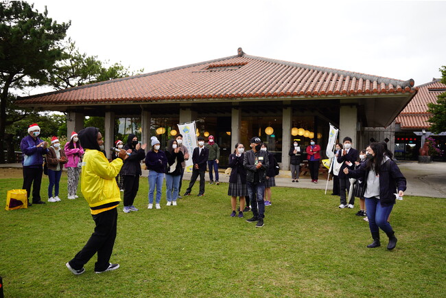 最後の表彰式も大盛り上がり（首里城公園 芝生広場）