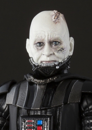 別売りの「S.H.Figuarts ダース・ベイダー」に対応する差し替え用ヘッドパーツが付属。ルークと同様の技術を採用しています