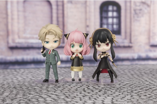 人気の製品 SPY✖️FAMILY ねむらせ隊 ボンド ロイド アーニャ ヨル 4種コンプ品 SPY✖️FAMILY アーニャ ボールチェーン