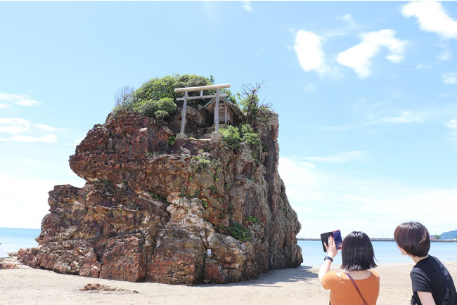 八百万の神々をお迎えする稲佐の浜 八百万の神々をお迎えする稲佐の浜
