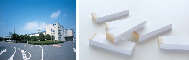 （左）DNP久喜工場、（右）書籍製造工程で切り取る“切れ端”は糊付けされた冊子になっている