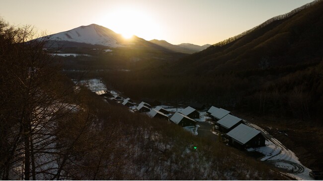 雪化粧の浅間山を望むあさま空山望