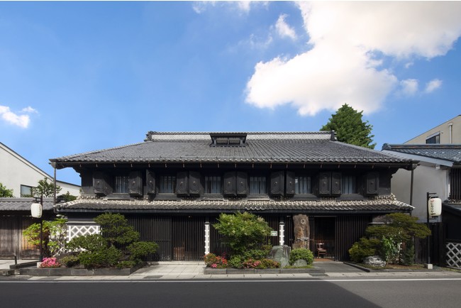 城下町松本の趣ある建築。国の登録有形文化財「レストラン ヒカリヤ」
