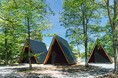 人気の白馬も至近。清らかな青木湖の湖畔に佇む、全3棟のプライベートヴィラ「Lakeside villa SUI HAKUBA」がグランドオープン