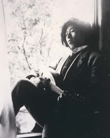 竹久 夢二（たけひさ ゆめじ　1884年（明治17年）9月16日 - 1934年（昭和9年）9月1日）は、日本の画家・詩人。本名は竹久 茂次郎（たけひさ もじろう）。