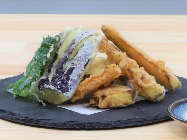 ▲天ぷらの衣や唐揚げの下味に混ぜてカレー味に ▲天ぷらの衣や唐揚げの下味に混ぜてカレー味に