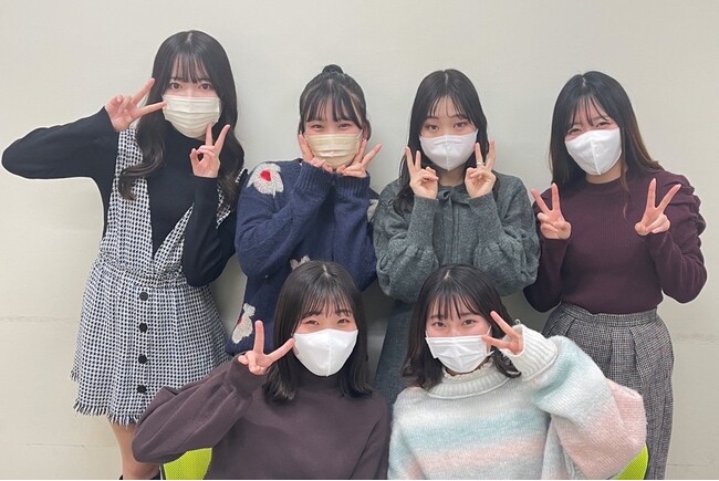 講師を務める学生の皆さん 講師を務める学生の皆さん