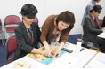 見なくても触れて広がる世界を体験 「触感で遊ぶワークショップ」開催〔共済連〕