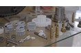 芝浦機械とKEBA、K 2025で次世代油圧式射出成形機技術を発表