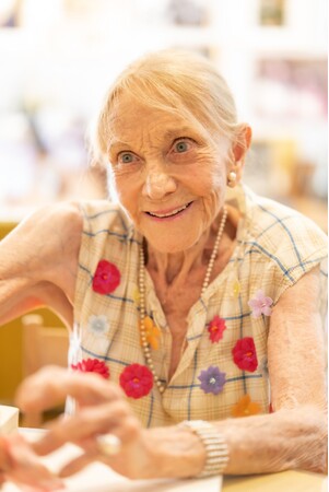 ルロワの4代目当主マダム・ラルー・ビーズ・ルロワ