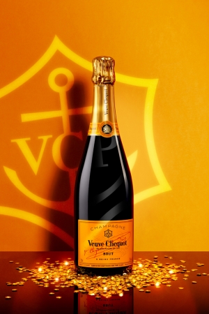 最新情報 ヴーヴ・クリコが贈る、ツイスト溢れるSpring Veuve Garden ワイン