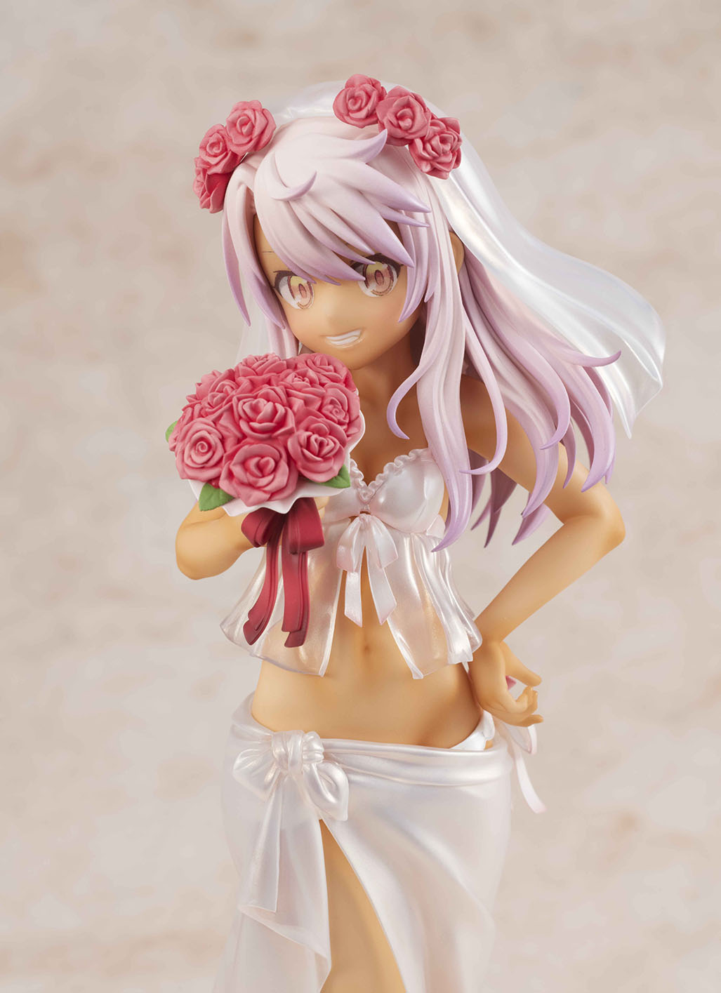 Fate Kaleid Liner Prisma Illyaプリズマ ファンタズム より クロエ フォン アインツベルン ウェディングビキニver が1 7スケールフィギュア化 株式会社kadokawaのプレスリリース