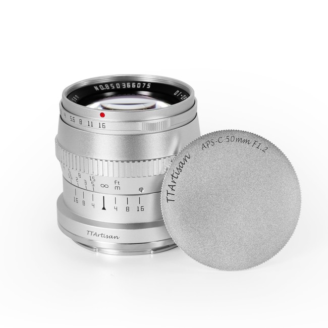TTArtisan(銘匠光学)からNikon Z-fc対応の3つ単焦点レンズ発売｜イン