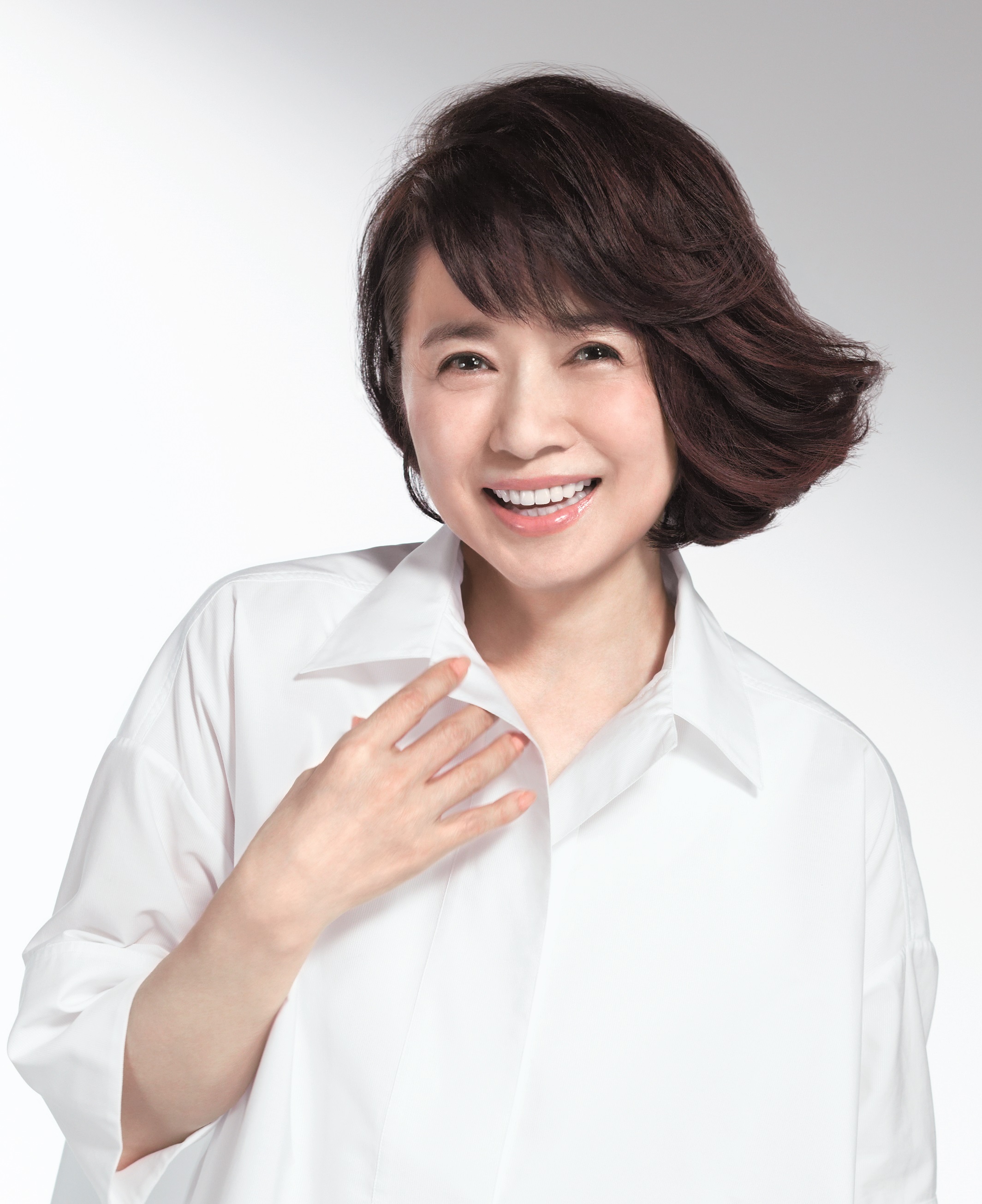 レディースアートネイチャー 広告キャラクターに女優の風吹ジュンさんを起用 アートネイチャーのプレスリリース