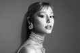 ARIANA GRANDE x SWAROVSKI CAPSULEコレクション発表