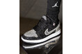 Jordan Brand × Swarovski ─ 輝きの新境地へ ウィメンズ エア ジョーダン 1 LOW OG Swarovski® クリスタル仕様