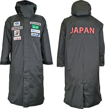 スノー業界初A. A. TH