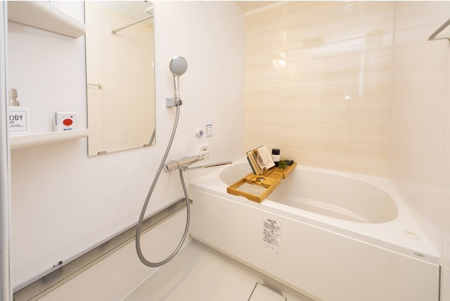 浴室には非接触センサー・防水ナースコールが設置